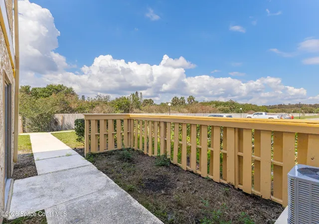 4th image of 1000 Ne Abada Ct Ne #107, Palm Bay, FL 32905 | MLS# 1075483