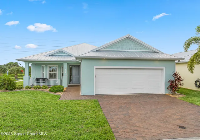 Photo 1 of Single family home for sale at 415 Lorelei Ave, Melbourne, FL 32901 | MLS# 1075530 | Listing updated on 2026-04-24