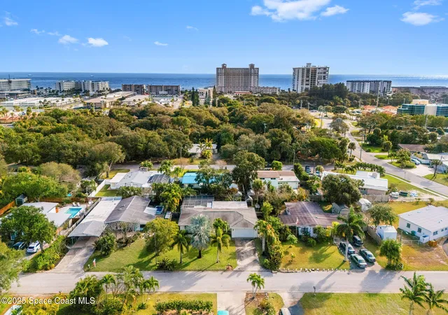 2nd image of 926 Santa Cruz Rd, Cocoa Beach, FL 32931 | MLS# 1075521