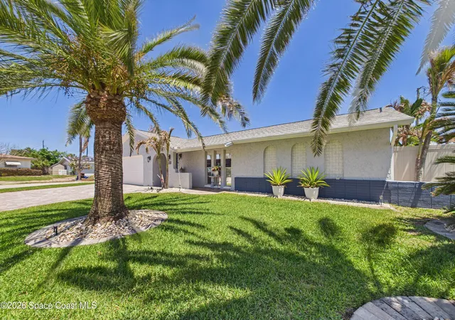 Photo 3 of Single family home for sale at 515 Royal Palm Blvd, Satellite Beach, FL 32937 | MLS# 1075648 | Listing updated on 2026-09-01