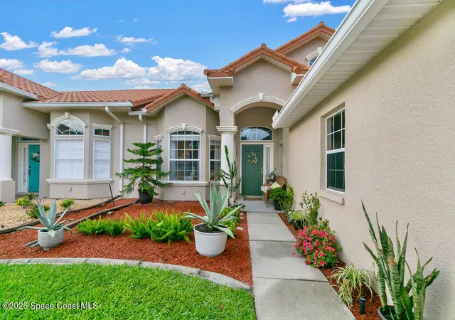 3rd image of 7661 Candlewick Dr, Melbourne, FL 32940 | MLS# 1076148