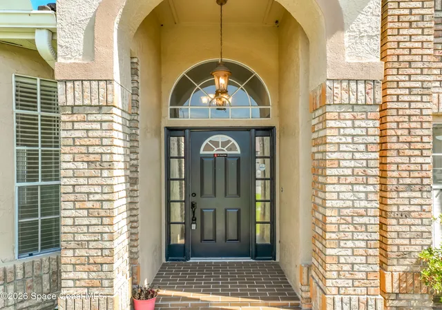 Photo 3 of Sale Pending at 2645 Rolling Broak Dr, Orlando, FL 32837 | MLS# 1076014 | Listing updated on 2026-09-18