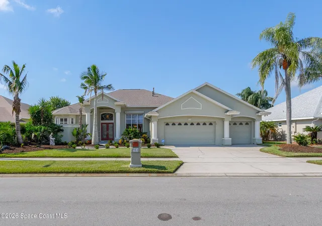 Photo 2 of Sale Pending at 951 Fostoria Dr, Melbourne, FL 32940 | MLS# 1076255 | Listing updated on 2026-08-24