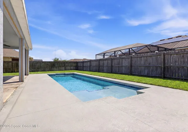 5th image of 3356 Slate St, Melbourne, FL 32904 | MLS# 1075850