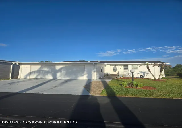 2nd image of 375 Outer Dr Ne #213, Cocoa, FL 32926 | MLS# 1075998