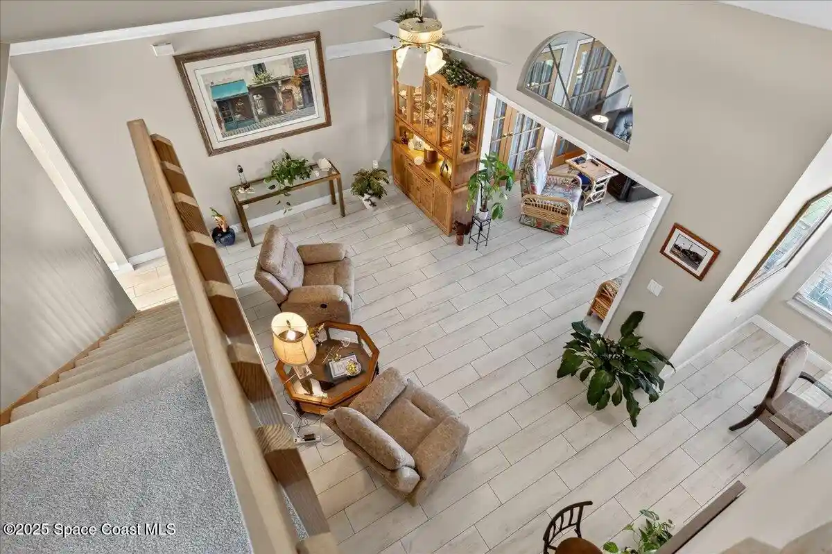 Listing Photo 2 - Condo for sale in 1827 Aynsley Wy located at 1827 Aynsley Wy, Vero Beach, FL 32966 - Unit 1827 Aynsley Way
