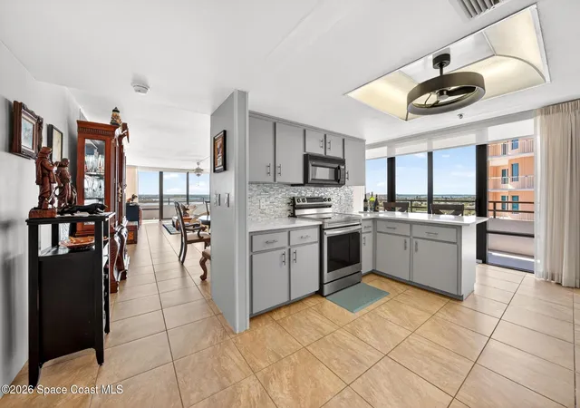 Homes for sale in Daytona Beach Shores, FL | 3743 S Atlantic Ave #7a00, Daytona Beach Shores, FL 32118 | MLS# 1076229