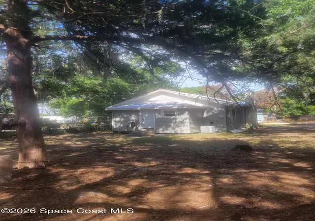 Photo 3 of Sale Pending at 535 S Kentucky Ave, Cocoa, FL 32922 | MLS# 1076164 | Listing updated on 2026-08-19