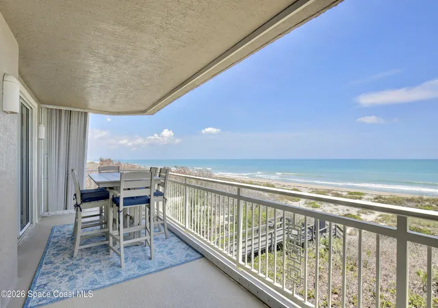 Listing Photo 4 - Condo for sale in building located at 2465 S Atlantic Ave, Cocoa Beach, FL 32931 - Unit #401