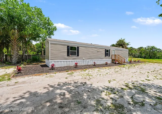 Photo 3 of Manufactured home for sale at 2075 Parrish Rd, Titusville, FL 32796 | MLS# 1076595 | Listing updated on 2026-06-22