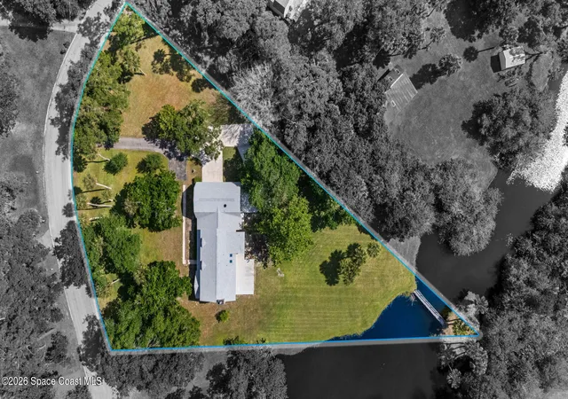3rd image of 945 Bluegrass Ln, Rockledge, FL 32955 | MLS# 1077456