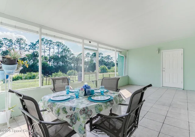 5th image of 274 Lagoon St Sw, Palm Bay, FL 32908 | MLS# 1076661