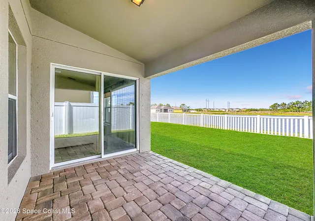 Homes for sale in Gibsonton, FL | 12033 Grand Kempston Dr, Gibsonton, FL 33534 | MLS# 1076765