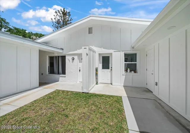 3rd image of 131 Cedar Ave, Cocoa Beach, FL 32931 | MLS# 1076717