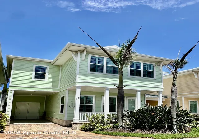 Homes for sale in New Smyrna Beach, FL | 14 Old Feger Dr, New Smyrna Beach, FL 32169 | MLS# 1078942
