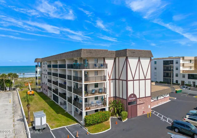 Homes for sale in Cocoa Beach, FL | 383 N Atlantic Ave #505, Cocoa Beach, FL 32931 | MLS# 1076913