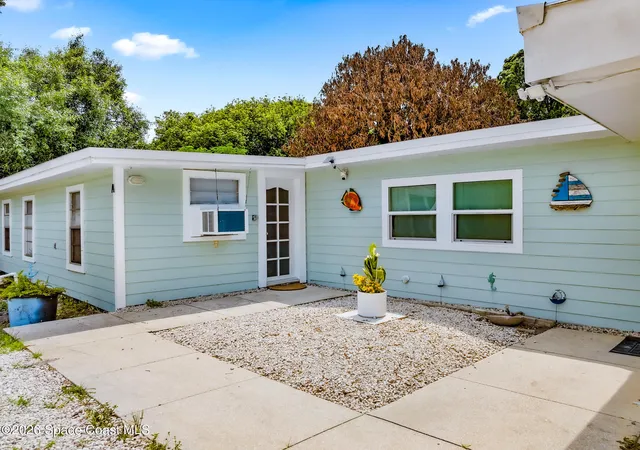 Photo 3 of House for sale at 329 Pineda St, Cocoa, FL 32922 | MLS# 1077120 | Listing updated on 2026-06-24
