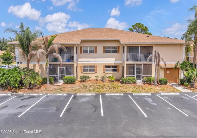 3rd image of 1656 Sunny Brk Ln Ne, Palm Bay, FL 32905