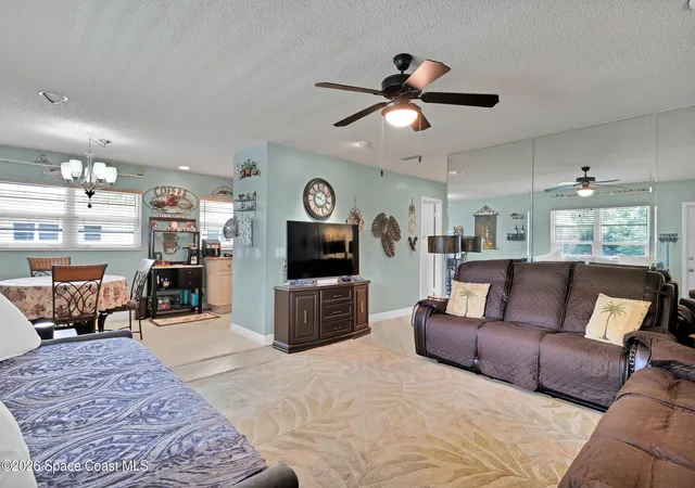 Photo 3 of Condo for sale at 5 Vista Gdns Trl #202, Vero Beach, FL 32962 | MLS# 1076956 | Listing updated on 2026-10-06