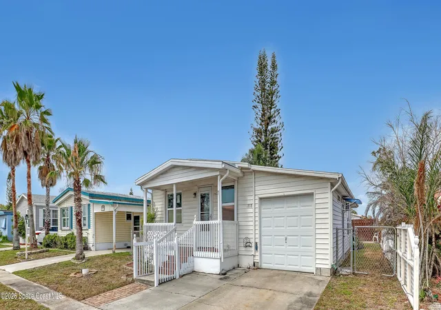 3rd image of 1818 Big Cypress St Ne, Palm Bay, FL 32905 | MLS# 1077224