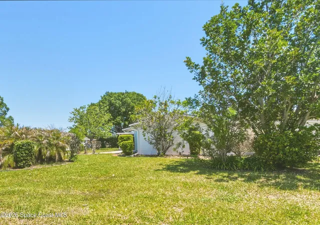 Photo 3 of Single family home for sale at 1395 Ashwood Dr, Melbourne, FL 32935 | MLS# 1077047 | Listing updated on 2026-05-12