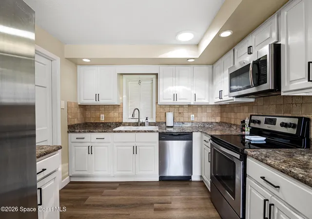 5th image of 2919 Colchester Rd, Cocoa, FL 32926 | MLS# 1077937