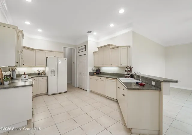 5th image of 255 Brightwater Dr Se, Palm Bay, FL 32909 | MLS# 1077231
