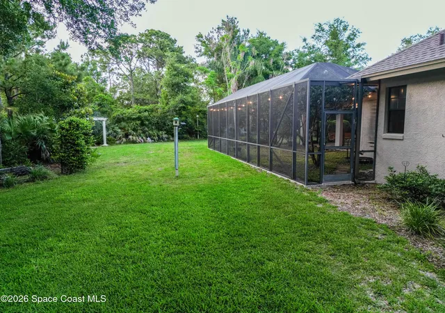 4th image of 1120 Sand Pine Cir, Titusville, FL 32796 | MLS# 1077327