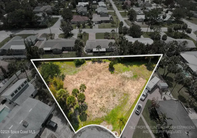 4th image of 320 Palm Ct, Indialantic, FL 32903 | MLS# 1077402