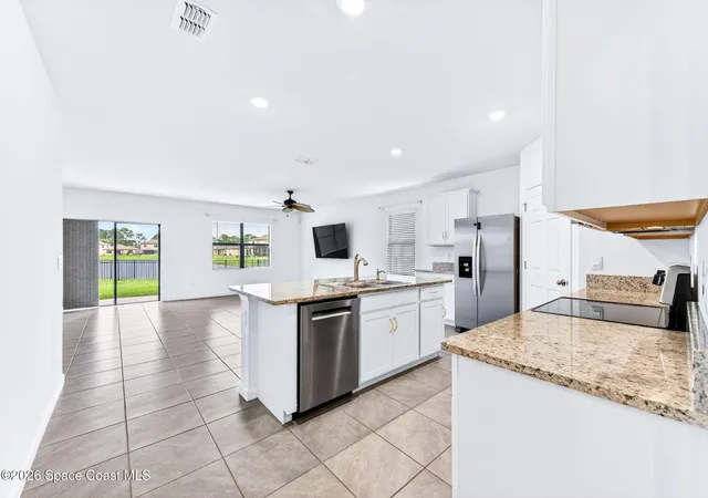 4th image of 1477 Mineral Loop Dr Nw, Palm Bay, FL 32907 | MLS# 1078062