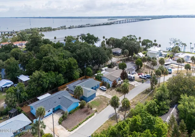 Photo 4 of Single family home for sale at 44 Grandview Blvd, Cocoa, FL 32922 | MLS# 1077590 | Listing updated on 2026-09-16