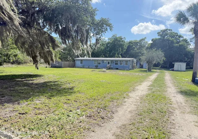 Photo 3 of Manufactured home for sale at 435 Friday Rd, Cocoa, FL 32926 | MLS# 1077734 | Listing updated on 2026-05-20