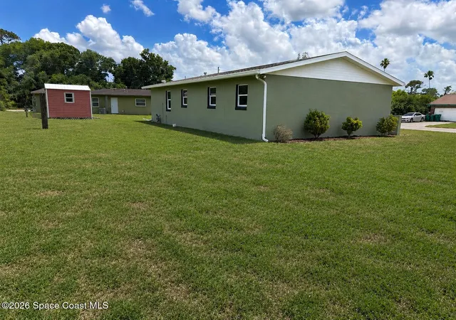 Homes for sale in Mims, FL | 2013 Glendale Blvd, Mims, FL 32754 | MLS# 1077625