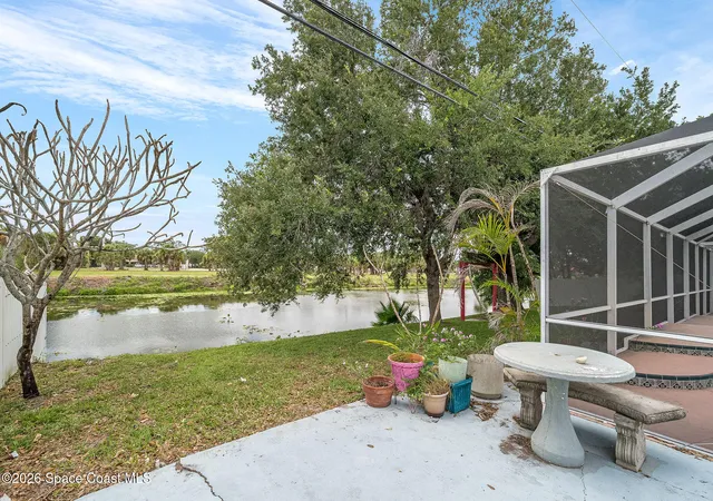 5th image of 586 Louvre Dr, Melbourne, FL 32935 | MLS# 1077763