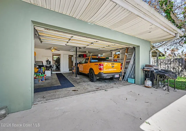 Photo 4 of Single family home for sale at 480 Temple St, Satellite Beach, FL 32937 | MLS# 1077678 | Listing updated on 2026-09-14