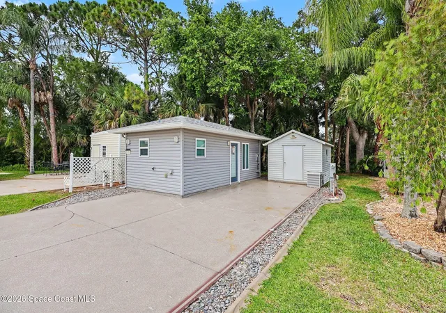 5th image of 482 Oak Cove Rd, Titusville, FL 32780 | MLS# 1077711