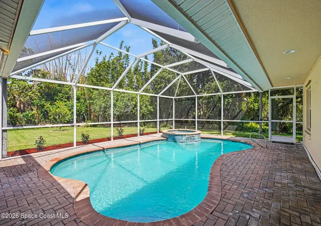 4th image of 1894 Lankcashire Ct S, Rockledge, FL 32955 | MLS# 1078884