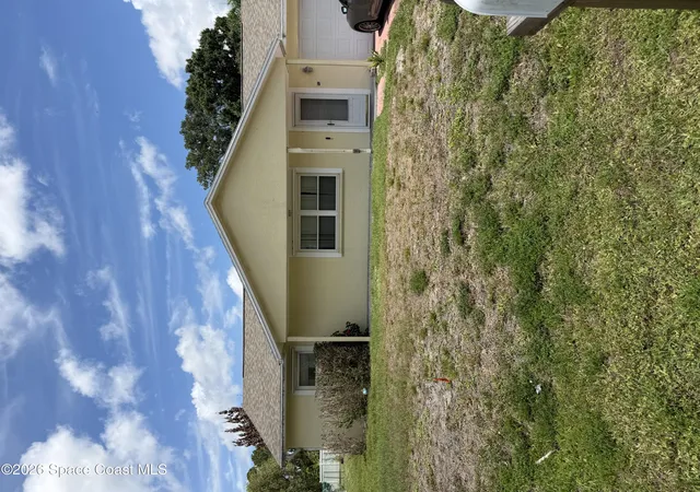 Photo 1 of Single family home for sale at 913 Commerce Rd Se, Palm Bay, FL 32909 | MLS# 1077817 | Listing updated on 2026-09-11