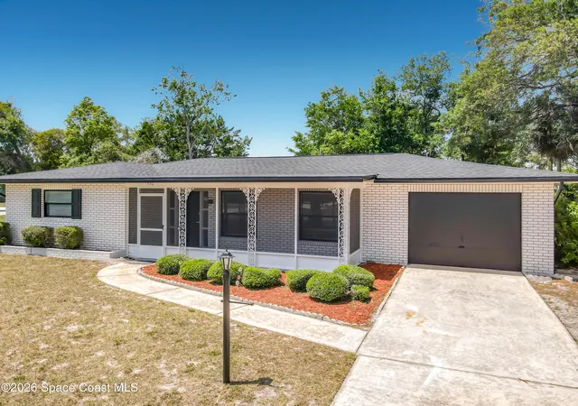 Homes for sale in Deltona, FL | 930 Troy Dr, Deltona, FL 32725 | MLS# 1077805