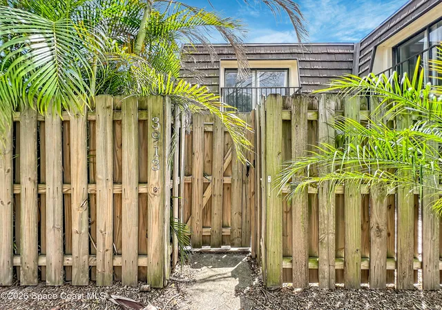 5th image of 3913 Vista Oaks Cir Ne, Palm Bay, FL 32905 | MLS# 1077914