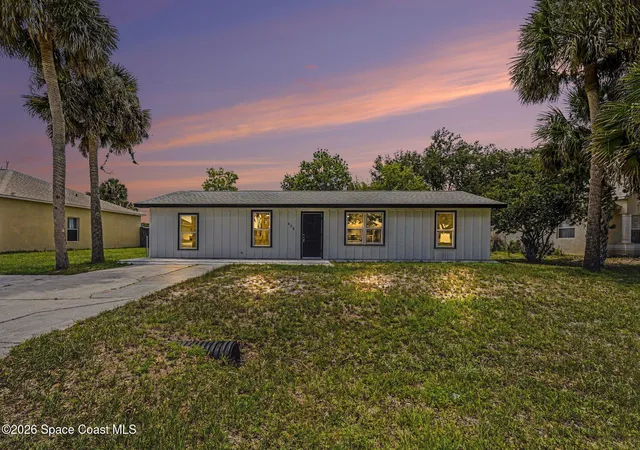 2nd image of 428 Calamondin Ave Nw, Palm Bay, FL 32907 | MLS# 1078082