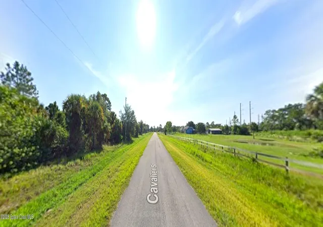 3rd image of 272 Cavalier St, Palm Bay, FL 32909 | MLS# 1077846