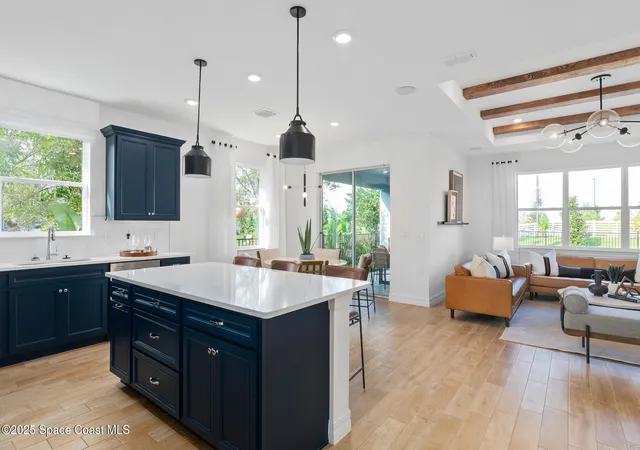 Photo 3 of Sale Pending at 2641 Fermoy Dr, Ormond Beach, FL 32174 | MLS# 1078050 | Listing updated on 2026-08-22