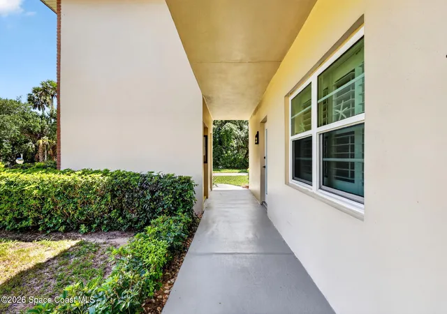 Homes for sale in Vero Beach, FL | 19 Pine Arbor Ln #107, Vero Beach, FL 32962 | MLS# 1078088
