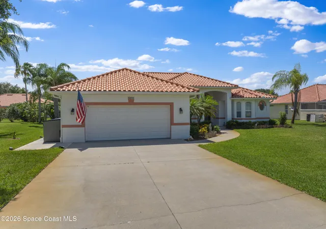 Photo 1 of Single family home for sale at 5828 Pine Ridge Cir, Vero Beach, FL 32967 | MLS# 1078099 | Listing updated on 2026-08-19