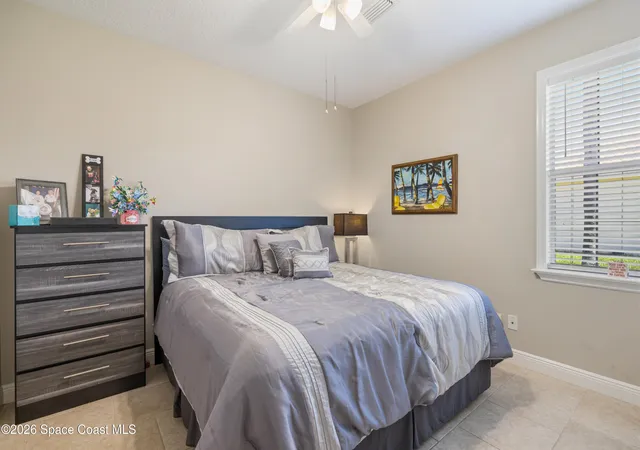 Photo 2 of Single family home for sale at 5828 Pine Ridge Cir, Vero Beach, FL 32967 | MLS# 1078099 | Listing updated on 2026-08-19