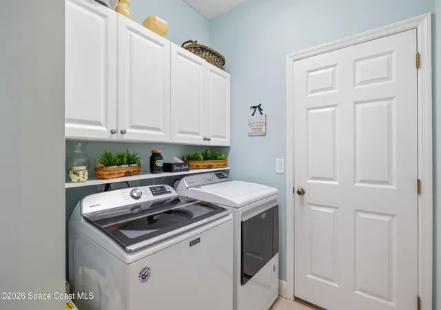 Photo 3 of Single family home for sale at 5828 Pine Ridge Cir, Vero Beach, FL 32967 | MLS# 1078099 | Listing updated on 2026-08-19