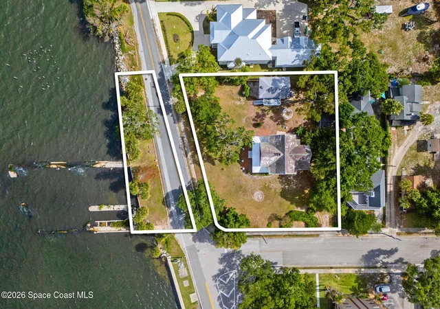 Photo 3 of Single family home for sale at 1101 Rockledge Dr, Rockledge, FL 32955 | MLS# 1078200 | Listing updated on 2026-05-25