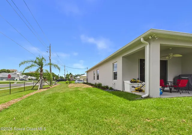 Homes for sale in Sebastian, FL | 892 Genesee Ave, Sebastian, FL 32958 | MLS# 1078357