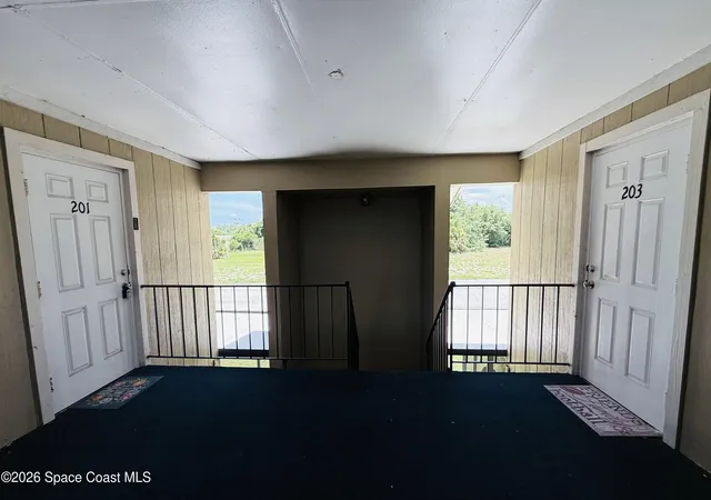 4th image of 4304 London Town Rd #B201, Titusville, FL 32796 | MLS# 1078403